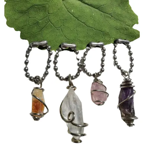 Personal Keyring pets pendat crystal quartz
